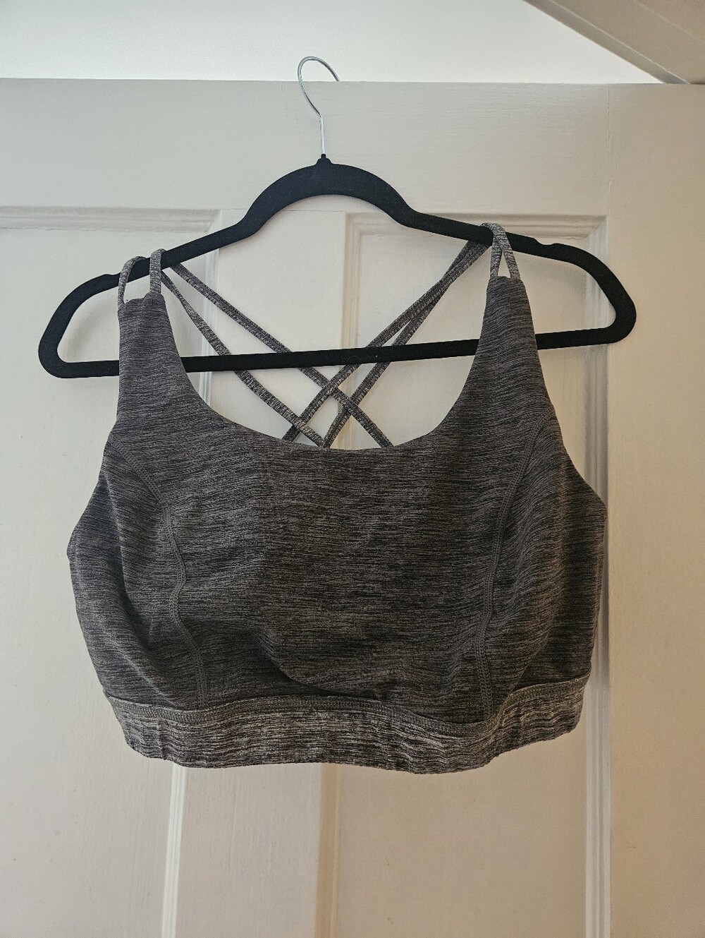 Torrid Active Size 2 Gray Crisscross Back Sports Bra
